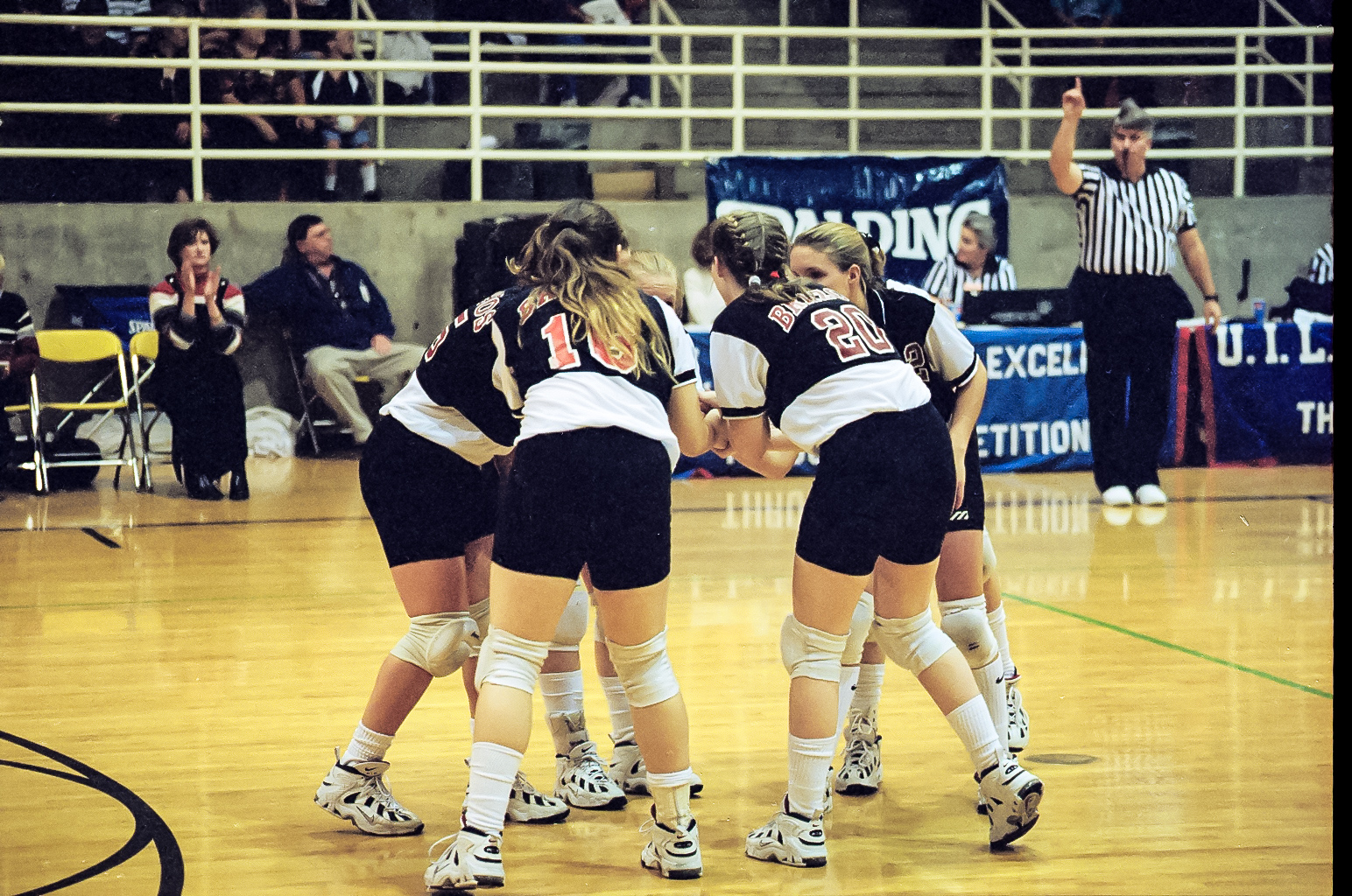 A photo from the 1998 state championship match, won by the Brazos Cougarettes. (© 1998 Creighton Holub, all rights reserved)